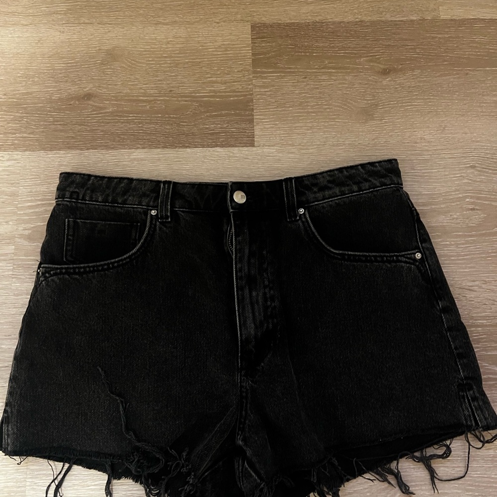 Black ZARA Women Shorts size 10